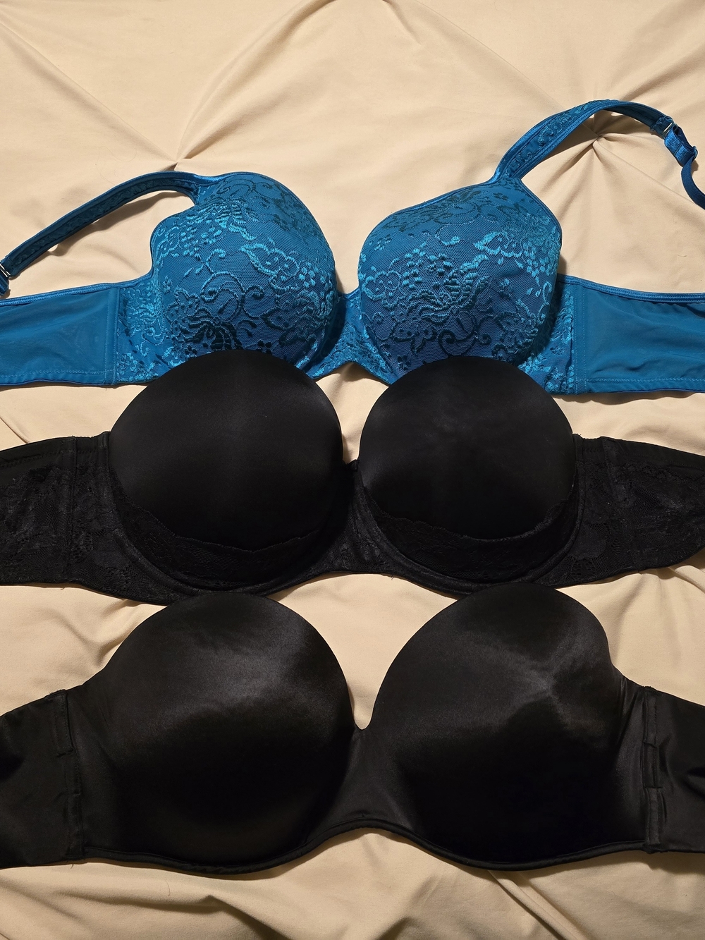 Womens Teal Lace & Black Smooth Bras - Pack of 3